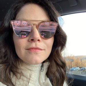 Meet your Posher, Cheryl